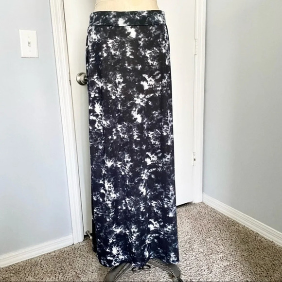 Mossimo Supply Co. Dresses & Skirts - Tie Dye Maxi Skirt​